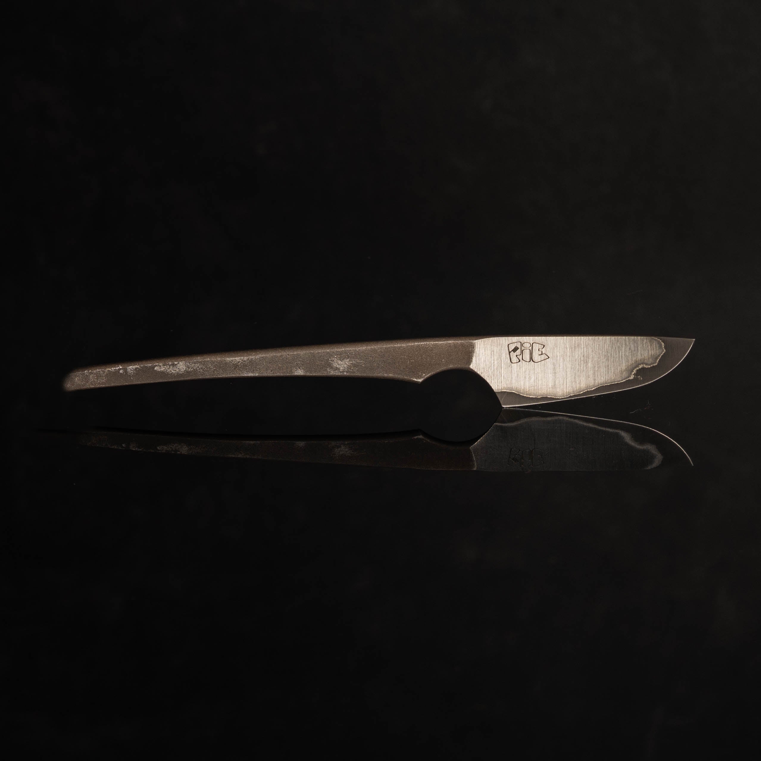 Kitchen Scalpel By Pie Cutlery