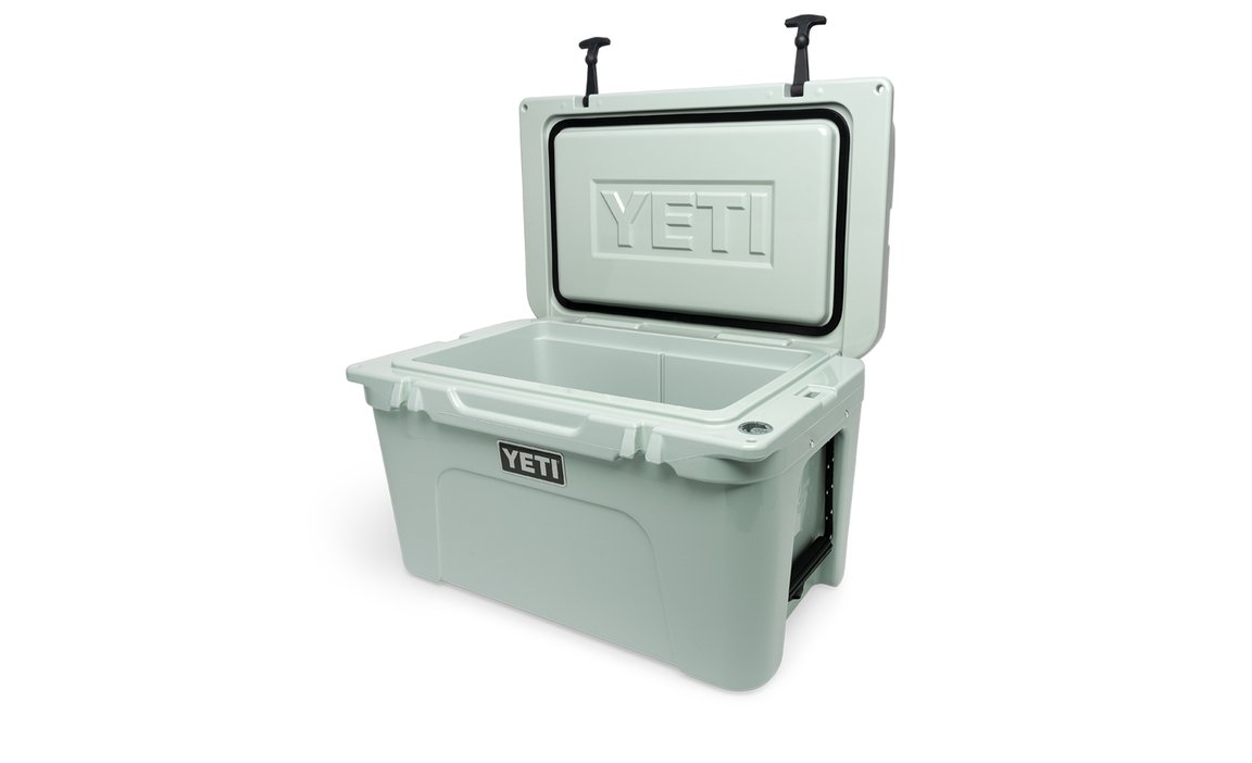 YETI TUNDRA 45 HARD COOLER